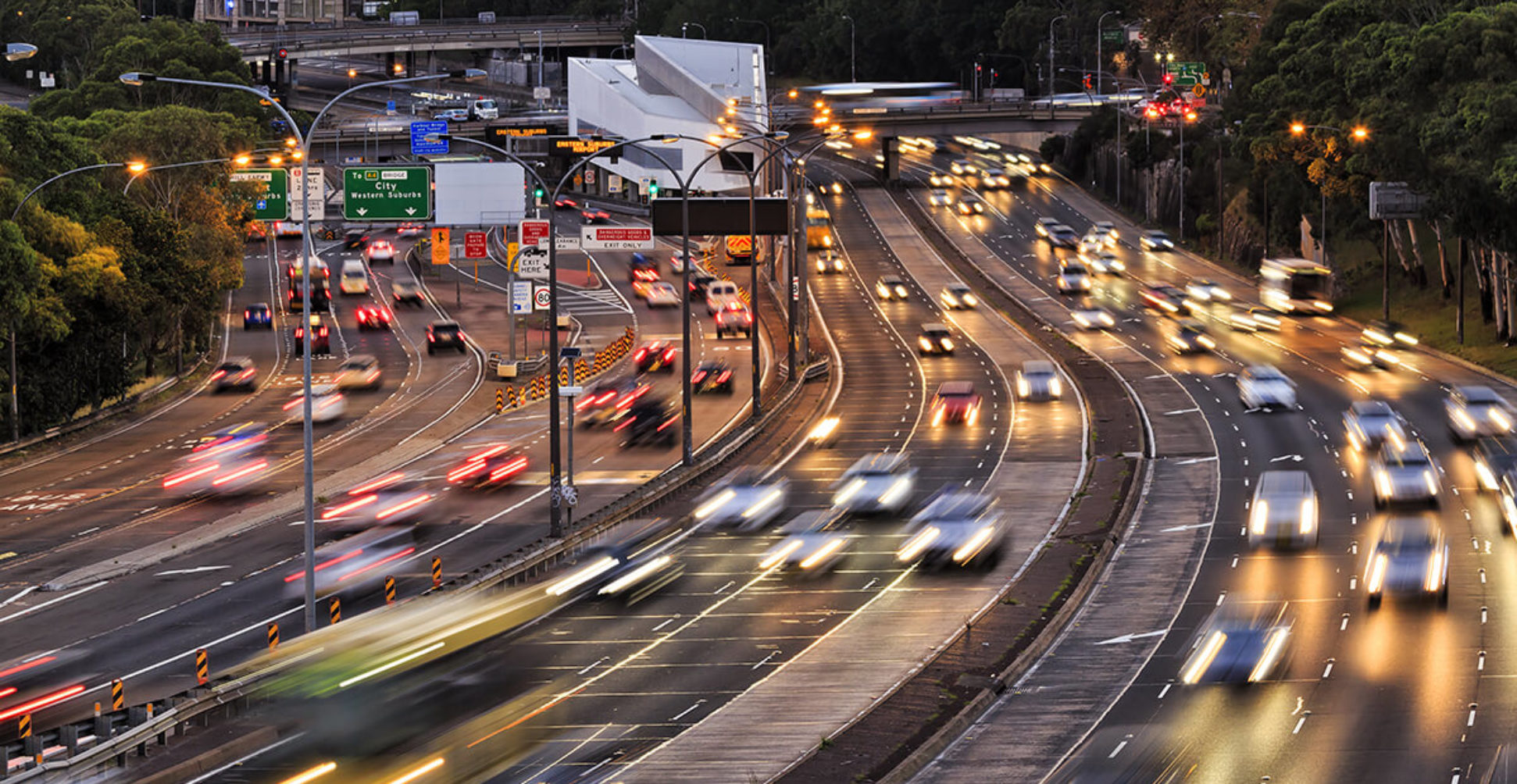 Vehicle towing: Is it legal in Australia?